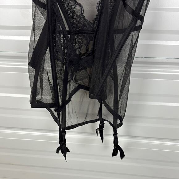 Victoria's Secret Black Bra with Sheer Panels and Boning - Picture 7 of 7